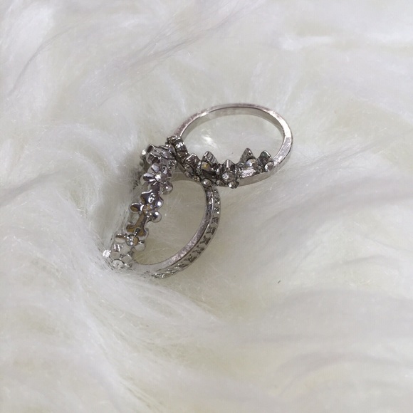 Set Of 3 Silver Midi Rings - Picture 4 of 4