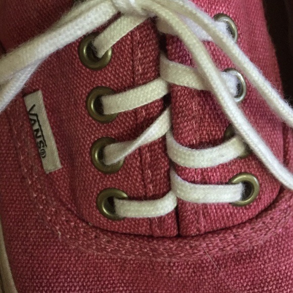 Vans - Picture 2 of 3