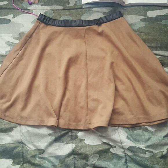 Forever 21 Nude Skater Skirt