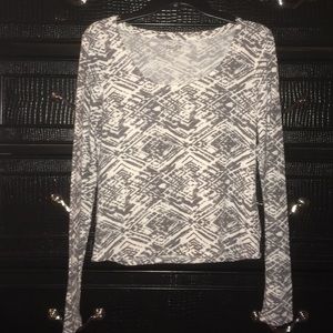 Long sleeve shirt