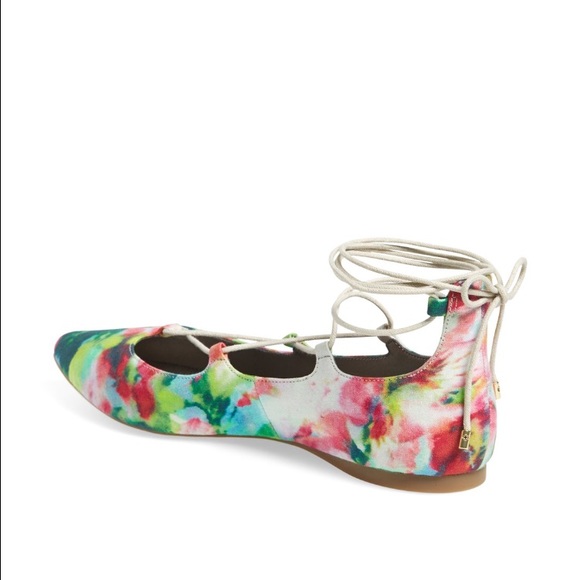 BP Wrap Flats - Picture 2 of 4