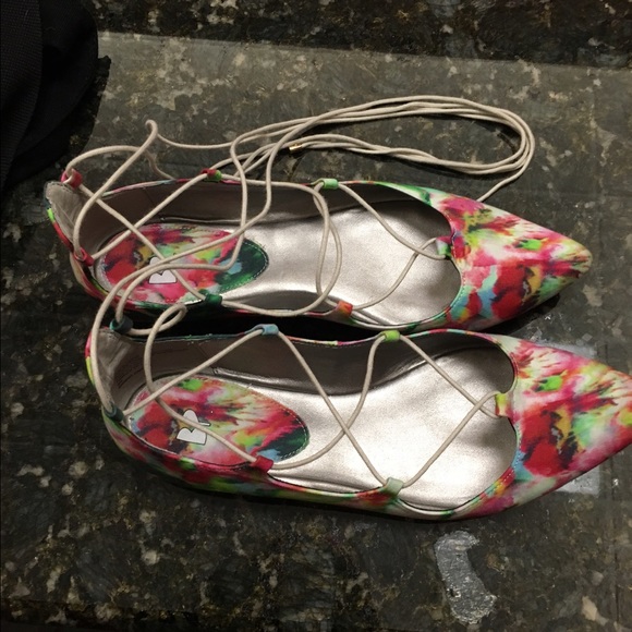 BP Wrap Flats - Picture 4 of 4