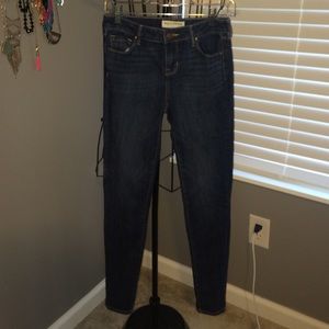 Bullhead Midrise Skinniest Jeans
