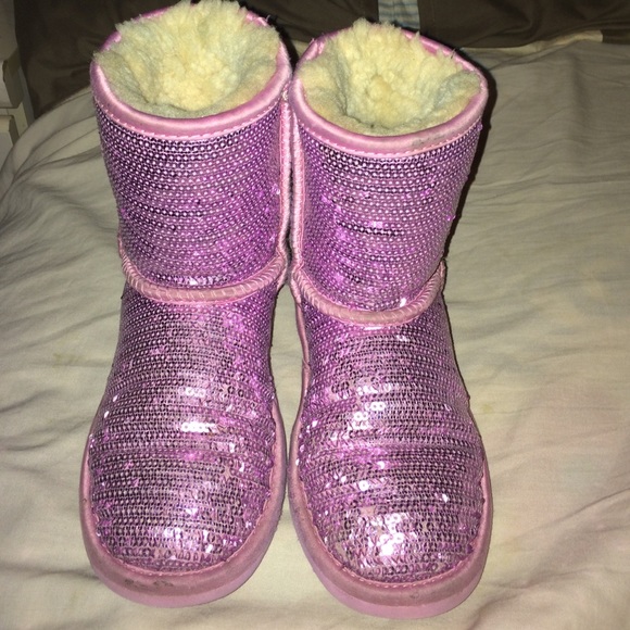 Ugg boots for girls size 1 pink