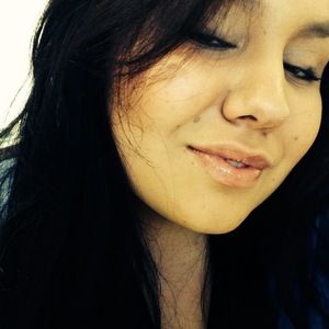 Meet your Posher, Candace