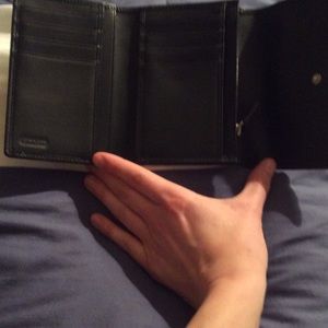 Black trifold wallet Coach