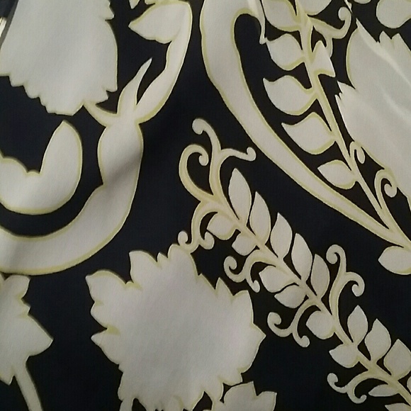 Ann Taylor dark navy and yellow flower dress 0P - Picture 4 of 4