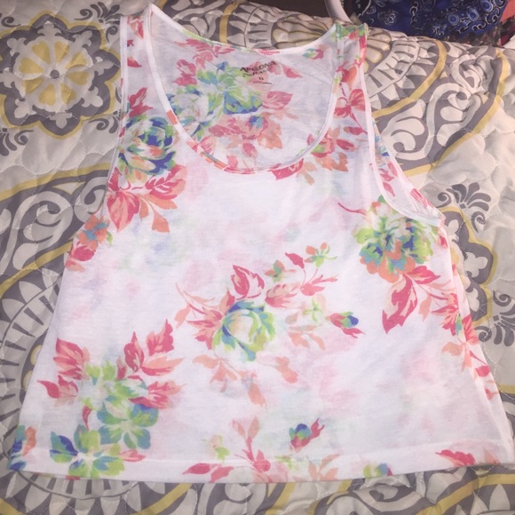 Cute comfy floral tank