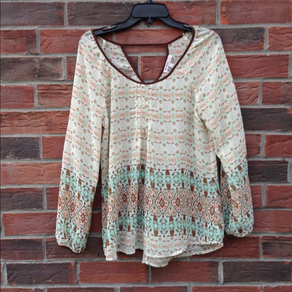 BLU-PEPPER patterned shirt