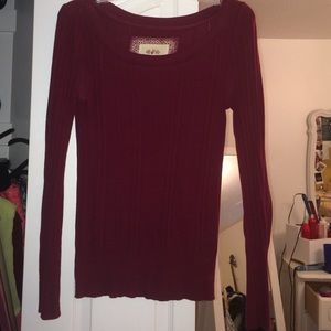 Maroon sweater!!