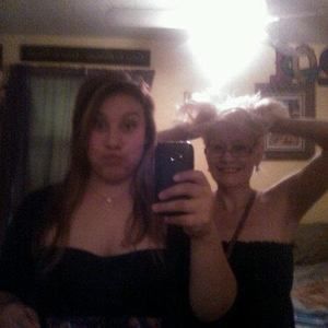 Meet your Posher, Crystal