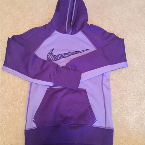 Nike Therma-Fit Sweatshirt