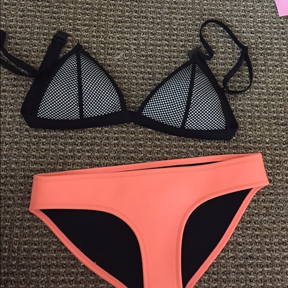 Triangl bikini authentic NWOT