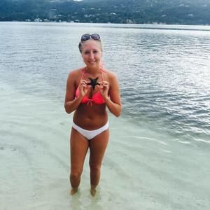 Meet your Posher, Kayla