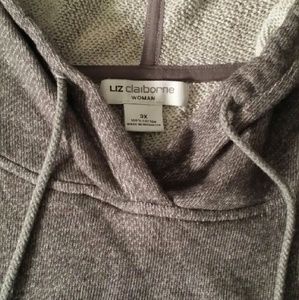 Liz Clair born Hoodie, Jennifer Lopez blouse BUNDL