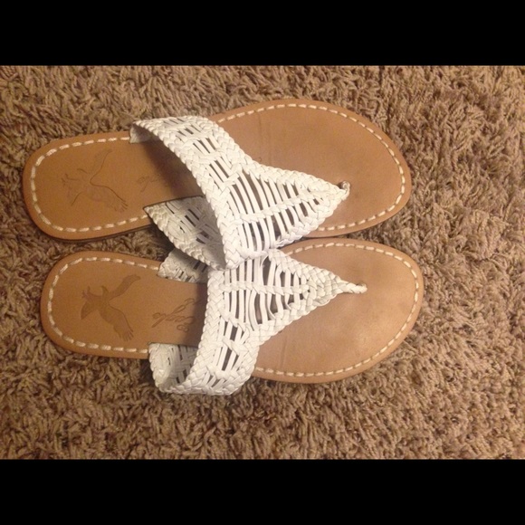 Sandals American Eagle