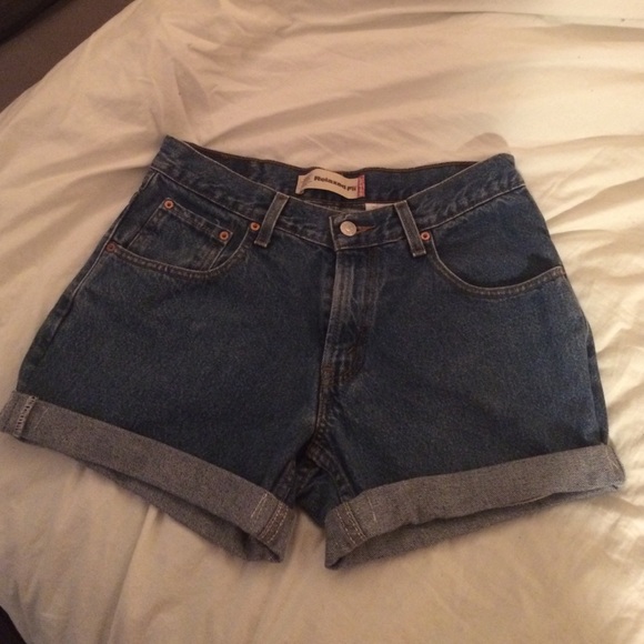 Levi's High Waisted Jean Shorts!