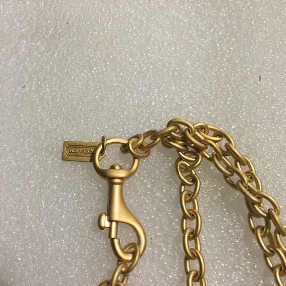 Coach necklace - Picture 2 of 3