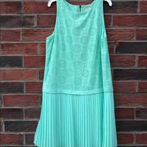 Turquoise dress!