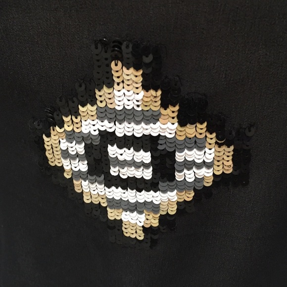 Bar III sheer tank top with sequins - Picture 4 of 4