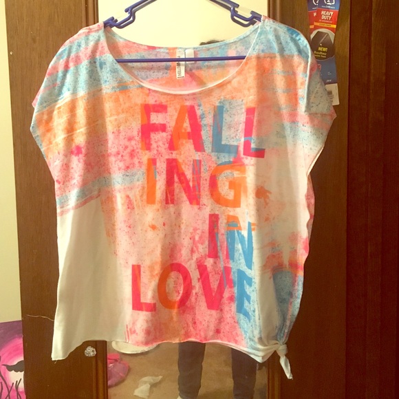 Pink Falling In Love Shirt 100% polyester