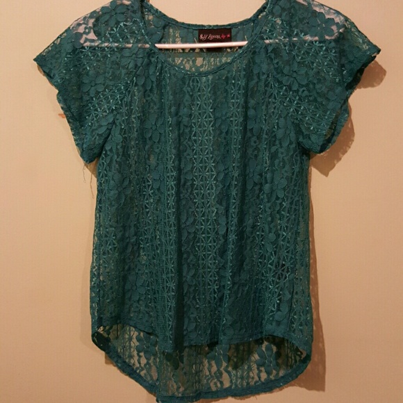 Lace crop top
