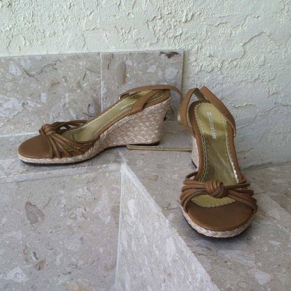 Naturalizer Wedge Sandals