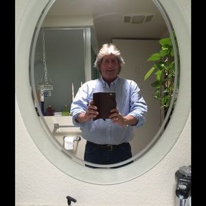 Meet your Posher, Bob