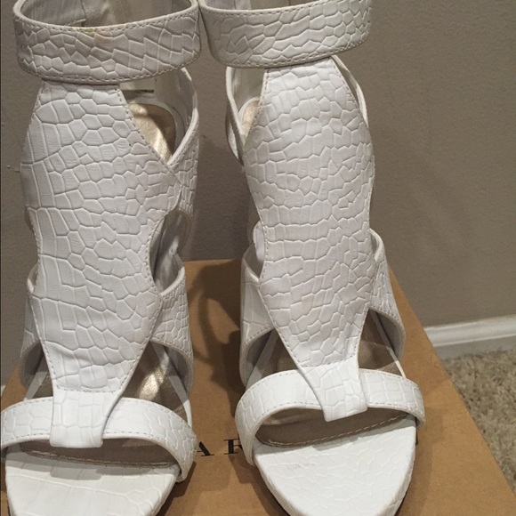 Never worn white alligator print sandals