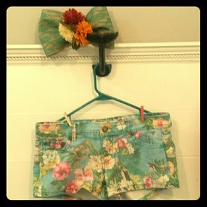 Tropical Print Jean Shorts