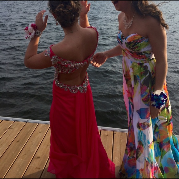 Pink prom dress! - Picture 2 of 4