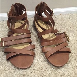 Super cute brown sandals