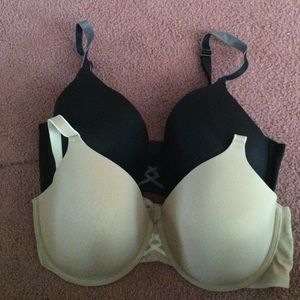 3 Warner's Bras size 38 D