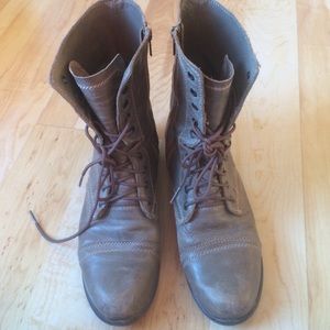 Steve Madden combat boots