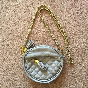 Gray cross body purse with gold chain