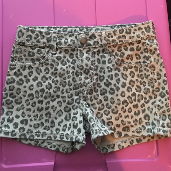 Girls Cheetah shorts youth size large (10-12)