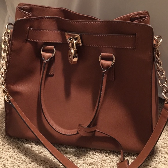 Michael Kors tan leather shoulder bag