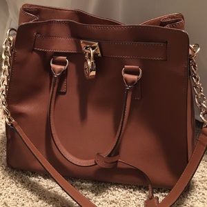 Michael Kors tan leather shoulder bag