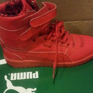 Meet your Posher, Markita