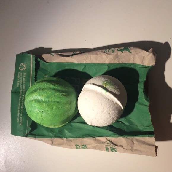 One lush bath bomb and bubble bar