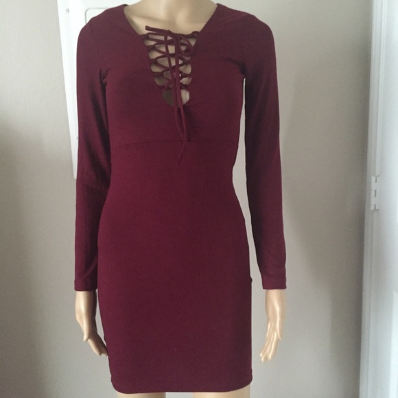 New! 💥ELENA burgundy lace up dress - Picture 4 of 6