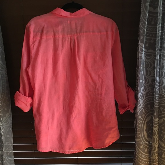 🔺Button Down🔺 - Picture 4 of 4