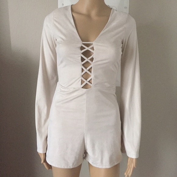 New! 💥FALLON Ivory suede look romper - Picture 4 of 8