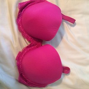Wacoal pink bra 34d