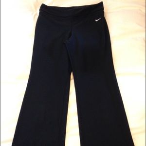 Nike Dri-Fit Full-length Yoga Pants - Size M