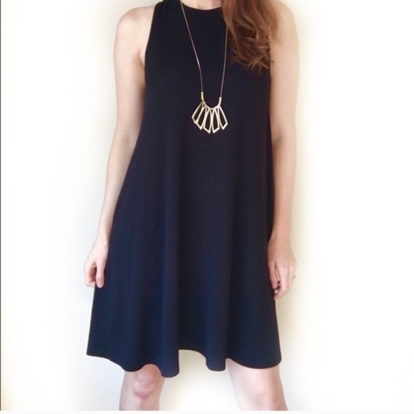 🔖 FLASH SALE: Soft Lace-Up Jersey Shift Dress - Picture 4 of 4