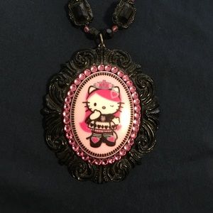 Hello kitty necklace