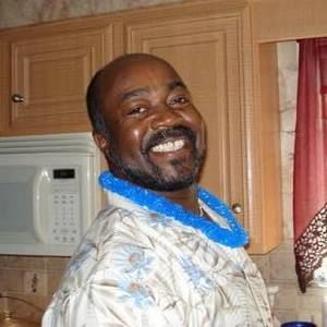 Meet your Posher, Elisha