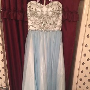 Floor length baby blue prom dress with corset back