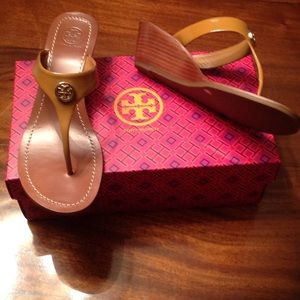New Tory Burch Cameron wedge, size 9